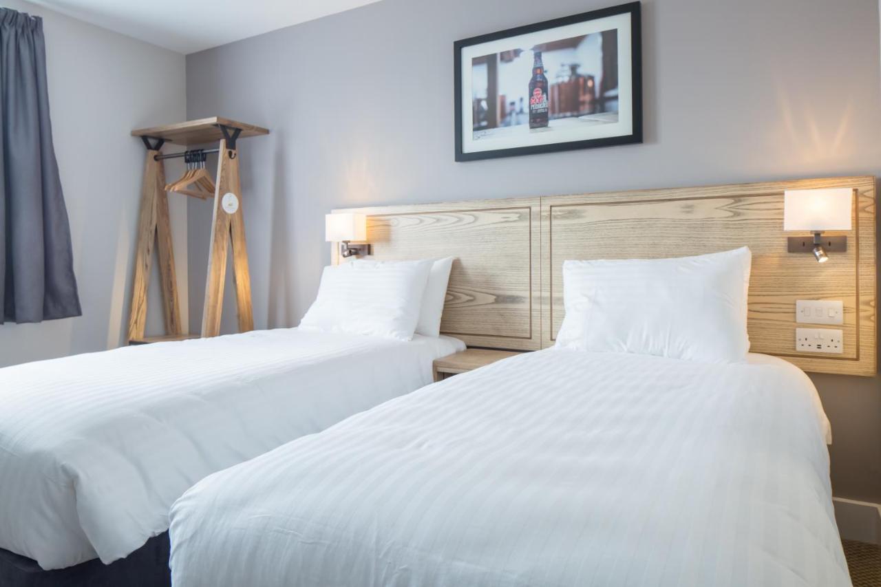 The Raven'S Cliff Lodge By Marston'S Inns Motherwell Luaran gambar